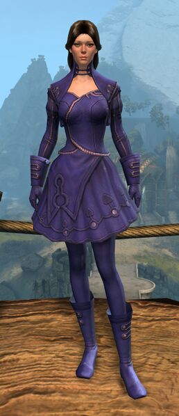 Archivo:Tinte violeta (armadura ligera).jpg