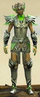 Armadura luminosa (ligera) sylvari masculino frente.jpg