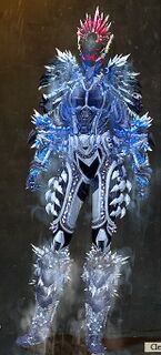 Armadura de saqueador del hielo sylvari femenino frente.jpg